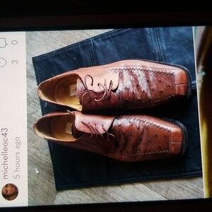 Vero Cuoio Brown Oxfords with Vintage Patina Very Unique Size 9.5 Great Shape.